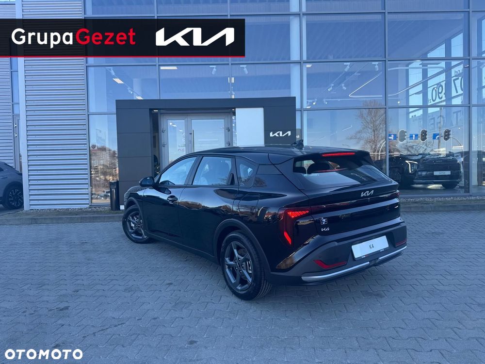 Kia K4 - 5