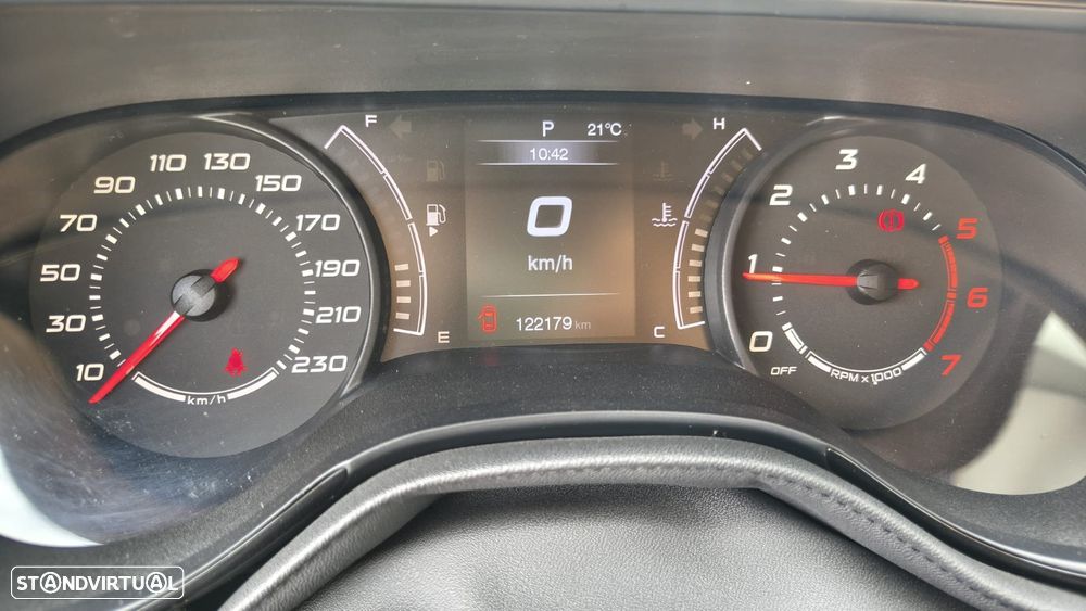 Fiat Tipo 1.6 M-Jet S-Design J18 DCT - 12
