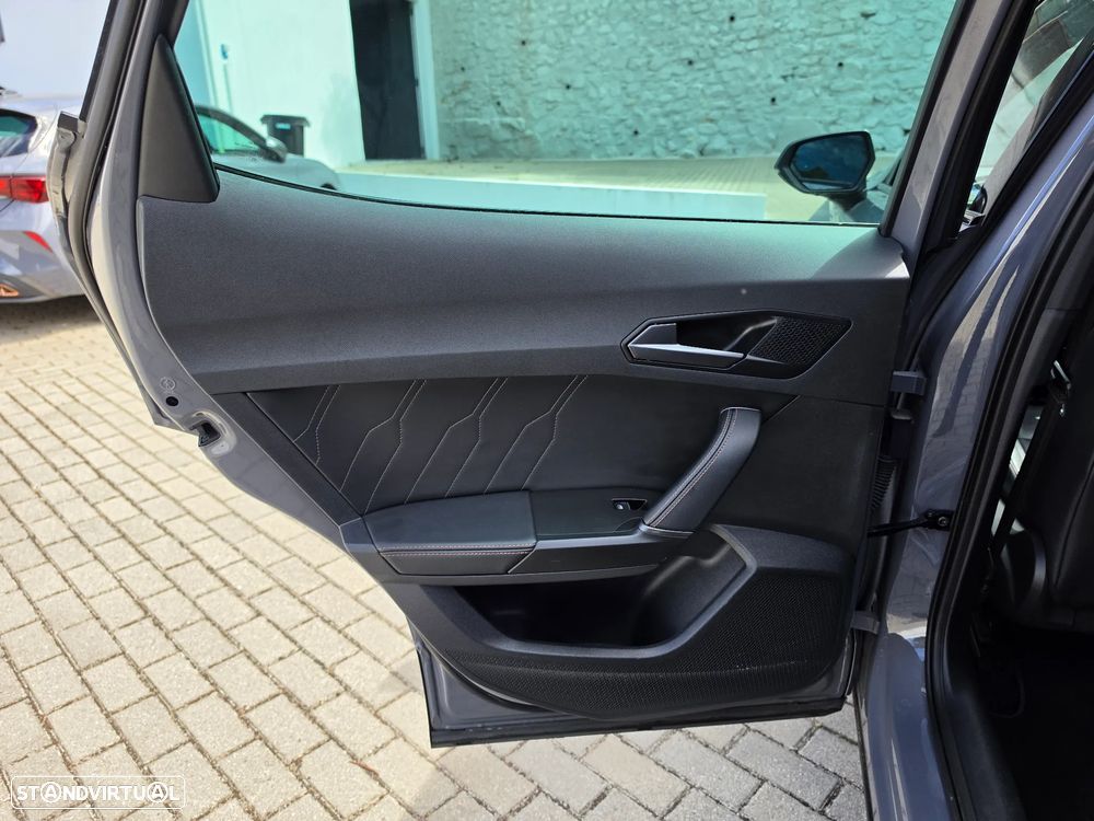 Cupra Formentor 1.4 e-Hybrid DSG VZ - 26