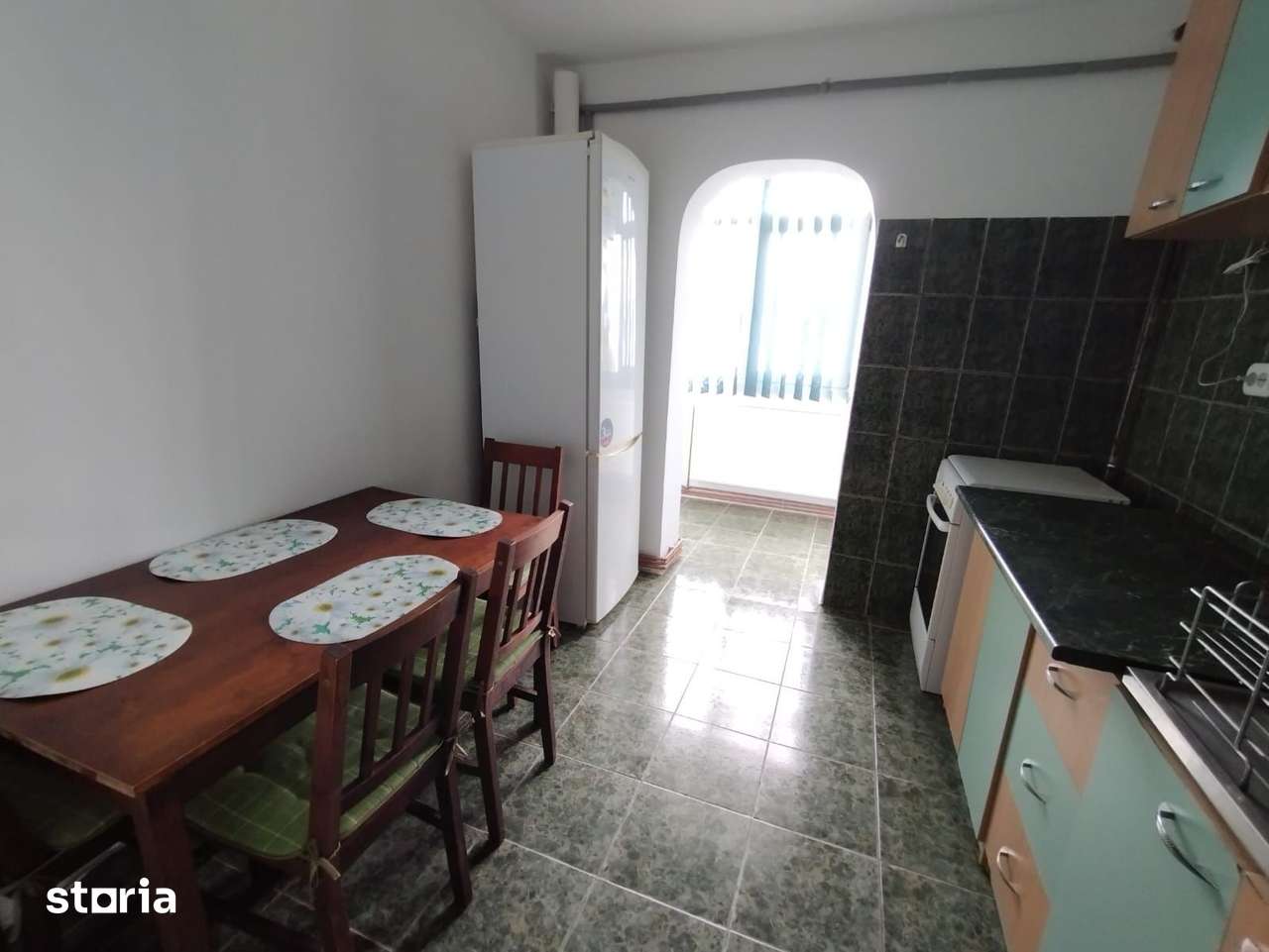 Proprietar,vand apartament 2 camere, 52 mp, decomandat,Trivale Cplx2 — fotografia 3