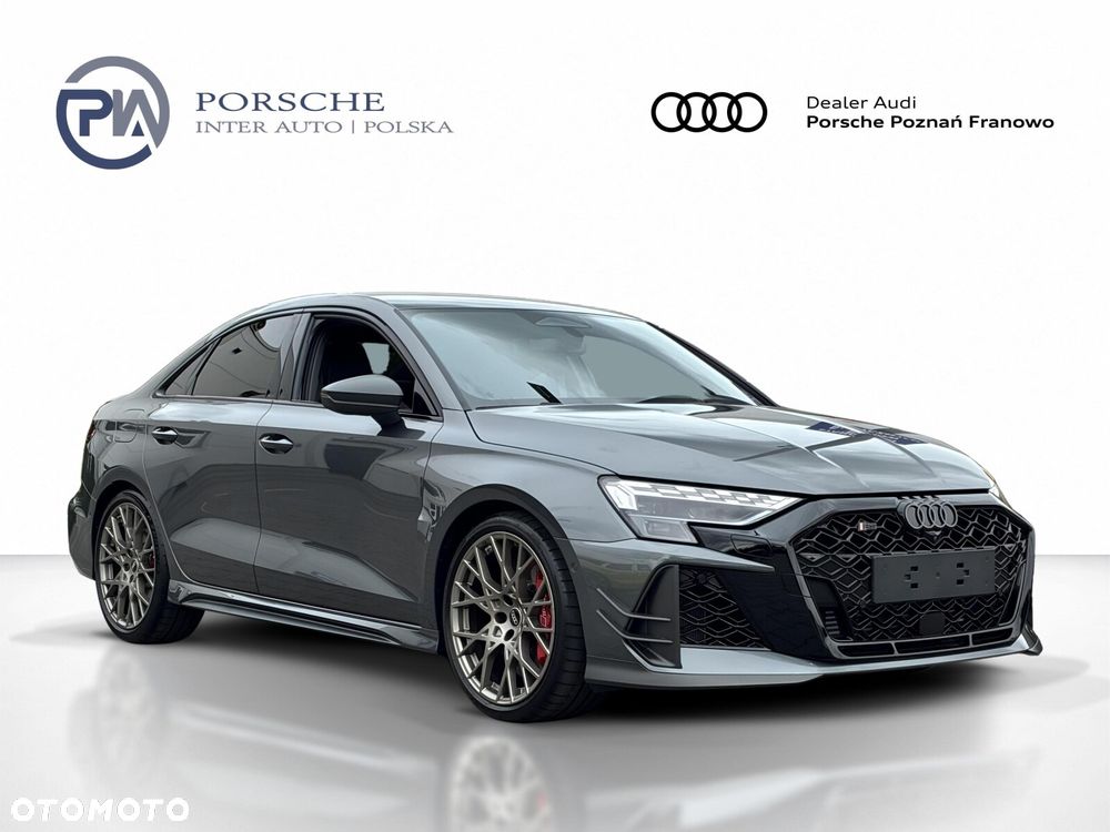Audi RS3 Limousine - 7