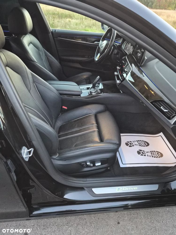 BMW Seria 5 - 13