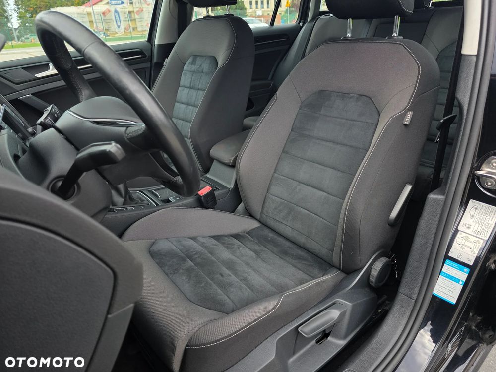 Volkswagen Golf 1.4 TSI BMT Highline - 13