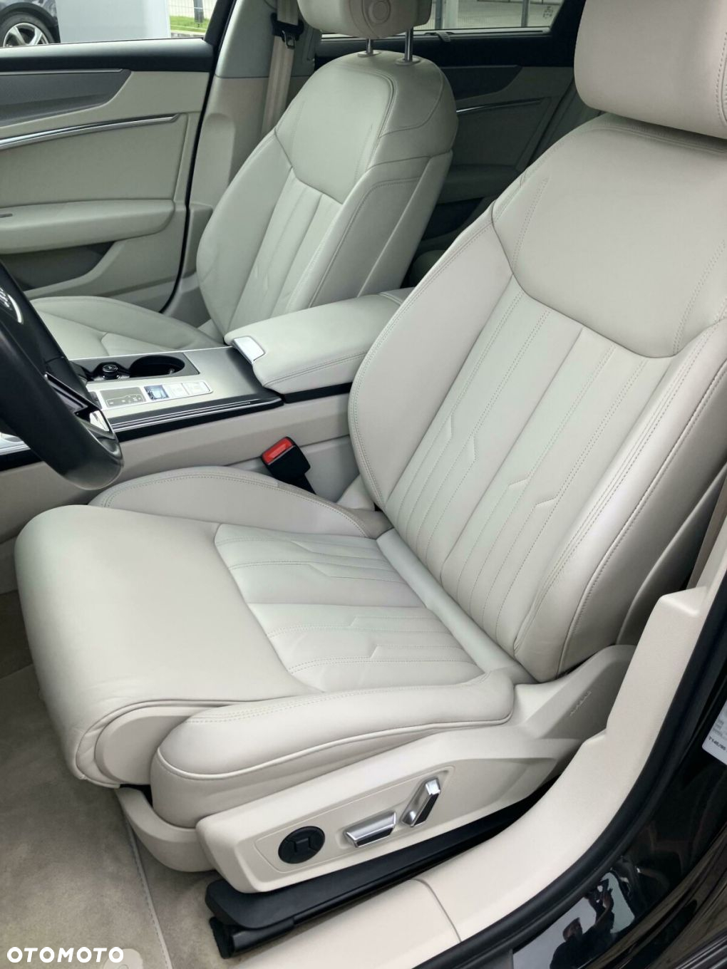 Audi A6 - 13