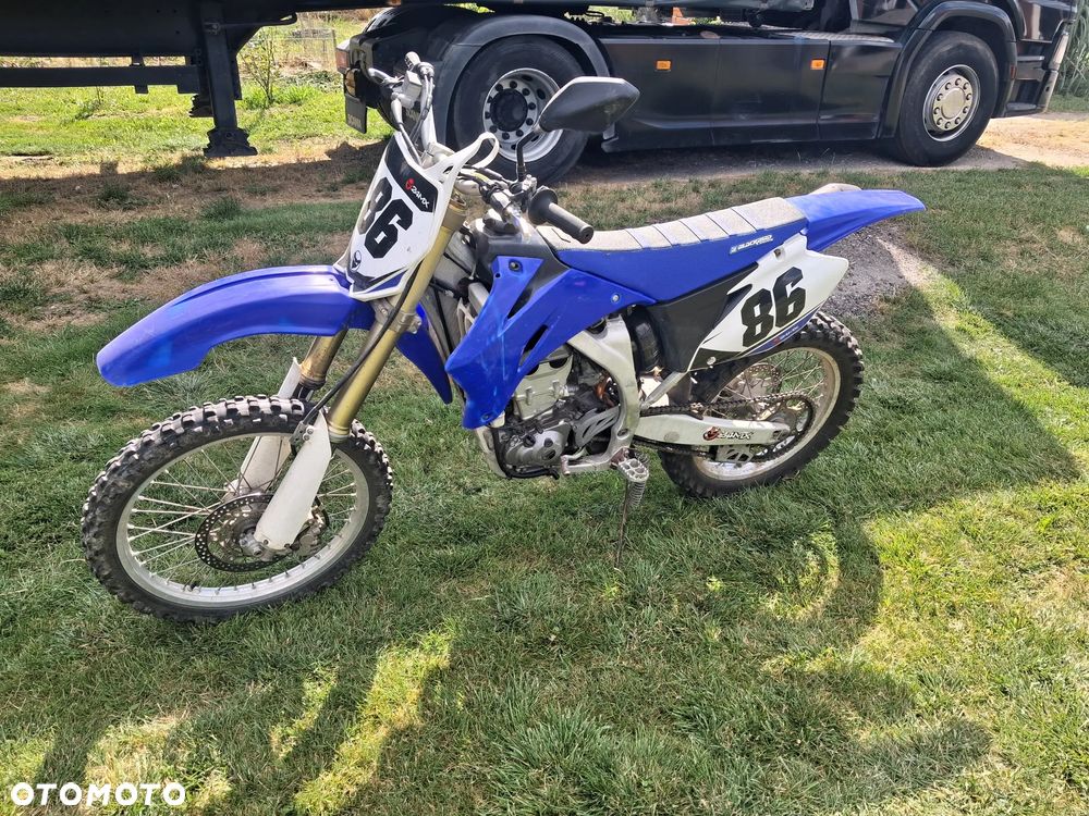 Yamaha YZF - 2