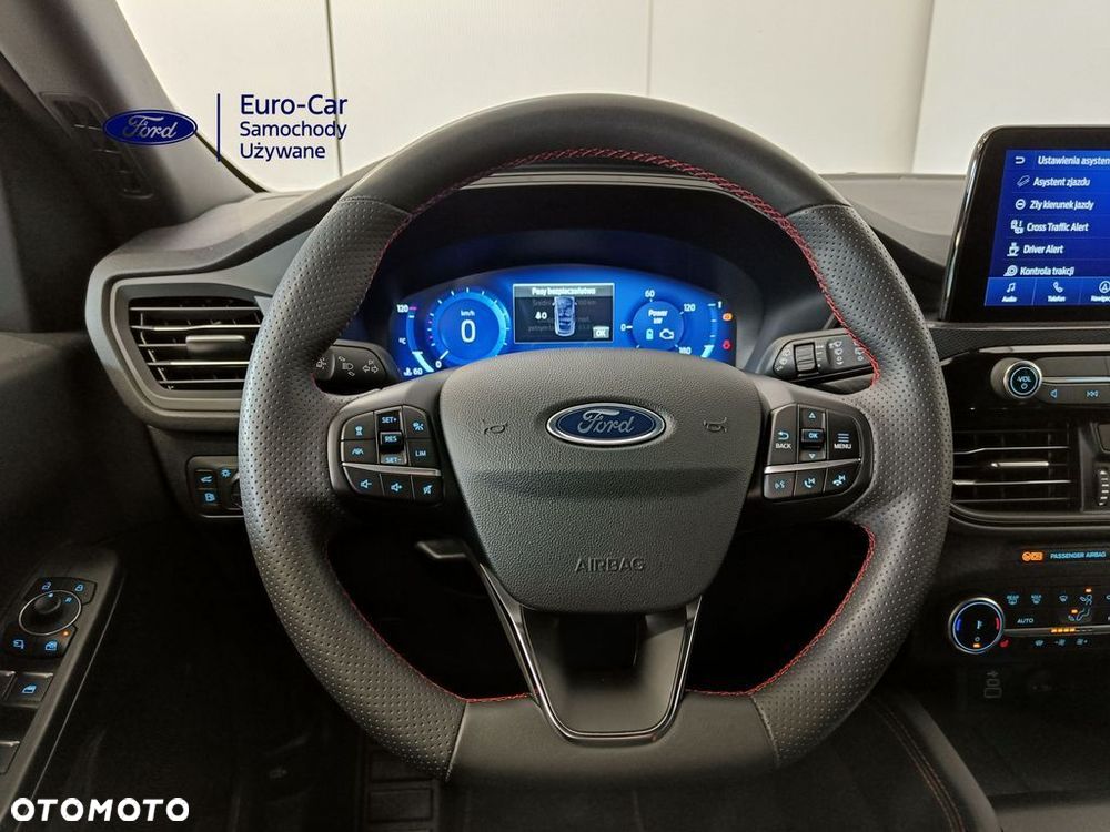 Ford Kuga 2.5P PHEV FWD ST-Line X - 17