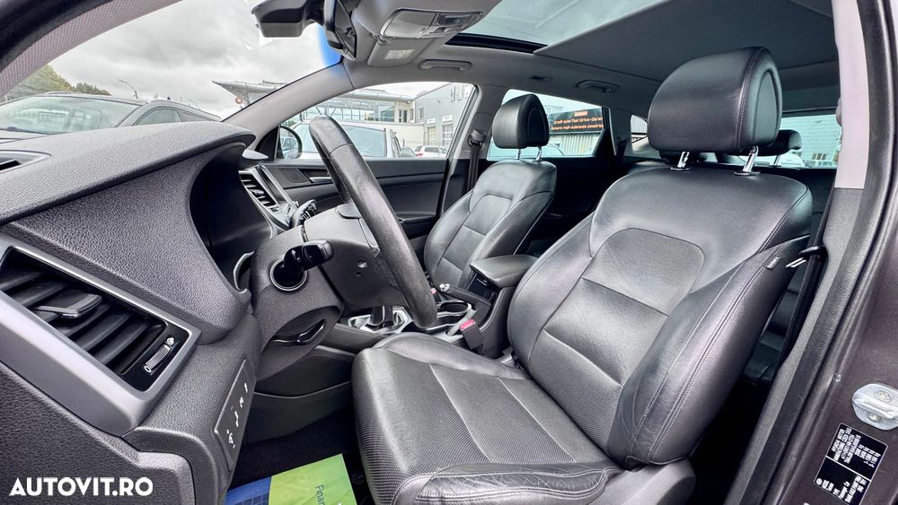 Hyundai Tucson blue 1.7 CRDi 2WD Style - 14