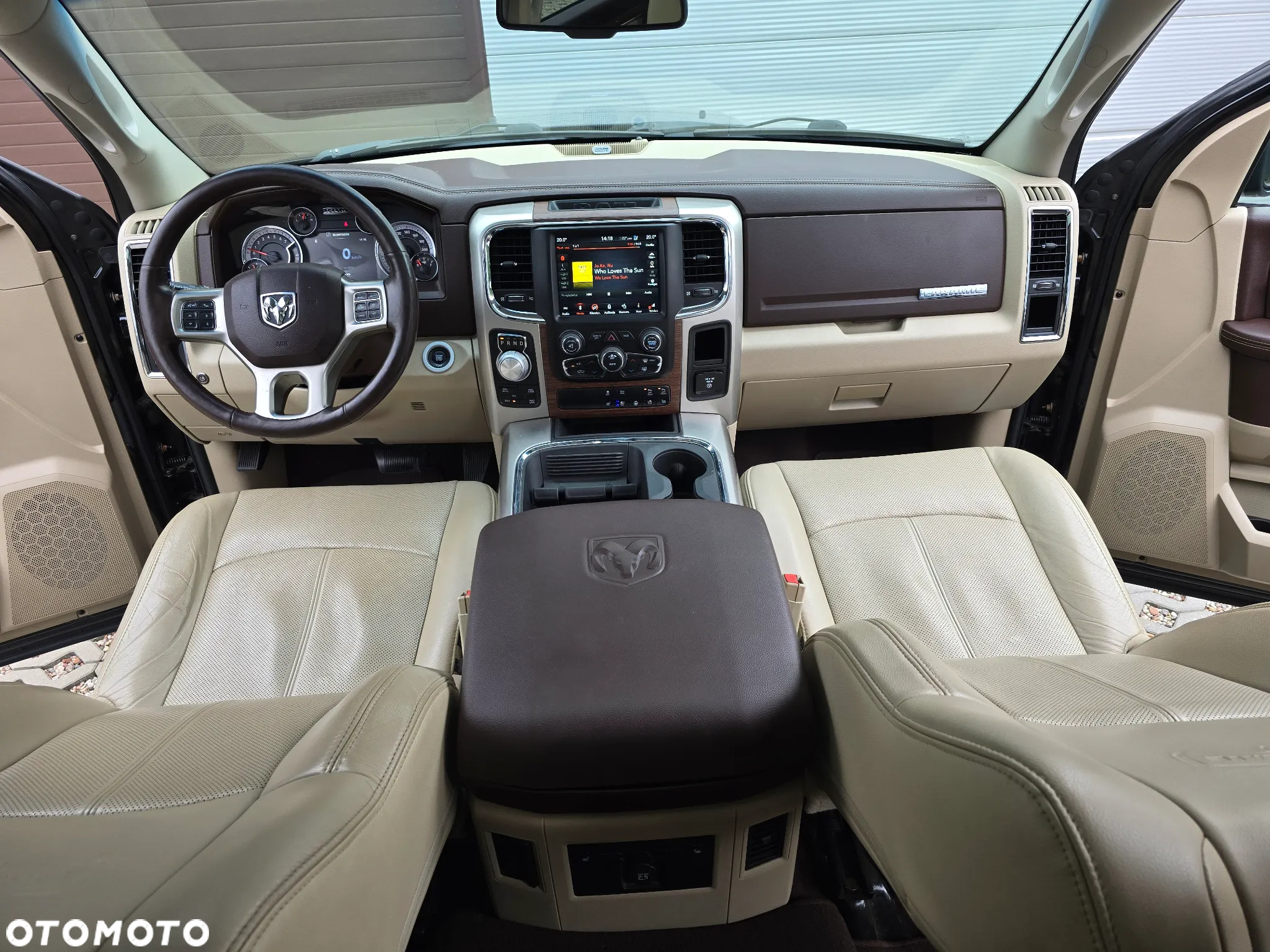 RAM 1500 5.7 Crew Cab Shortbed Laramie Sport Full - 7