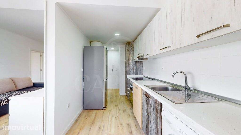 Apartamento T3 renovado e mobilado - Grande imagem: 4/26