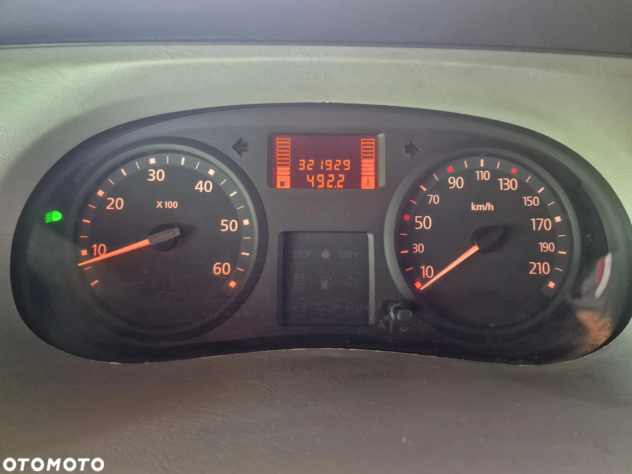Renault Trafic - 16
