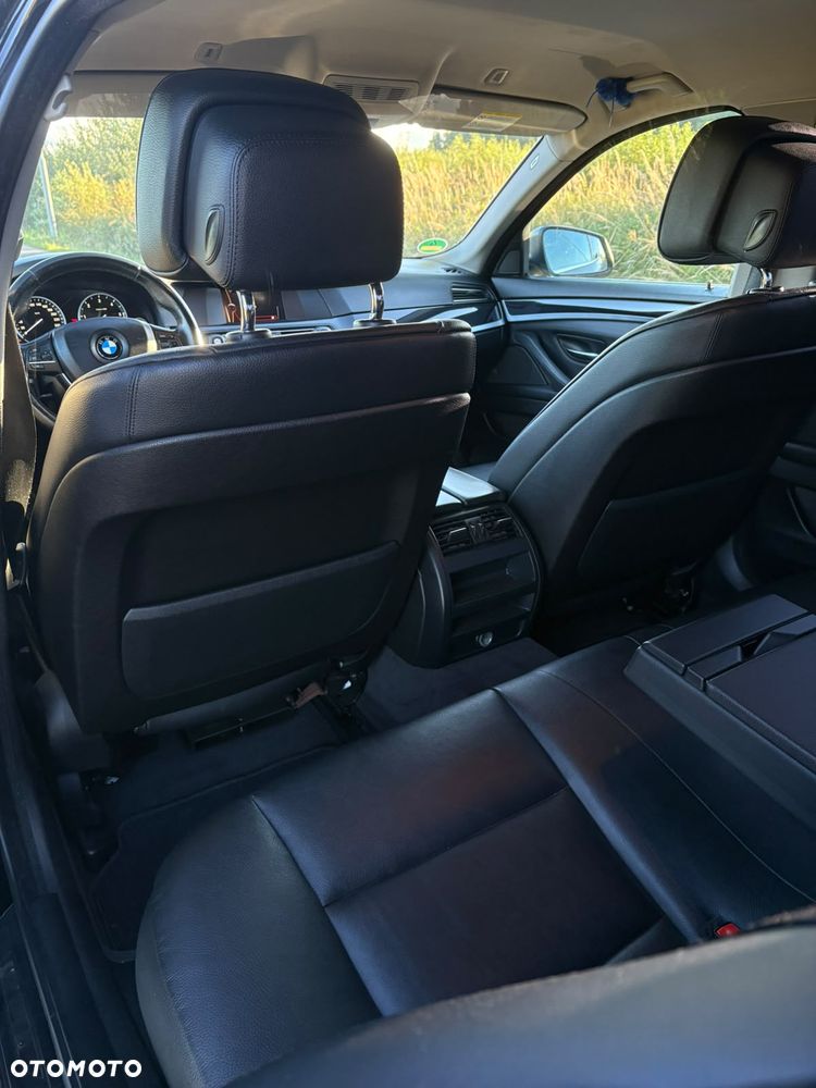 BMW Seria 5 520d - 8