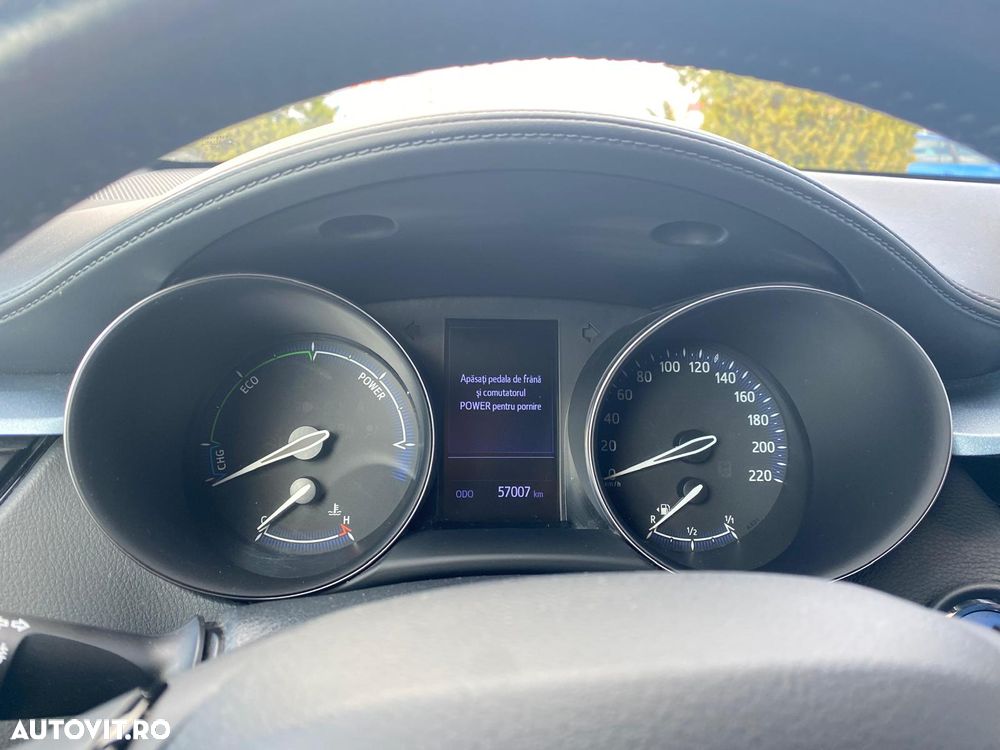 Toyota C-HR - 12