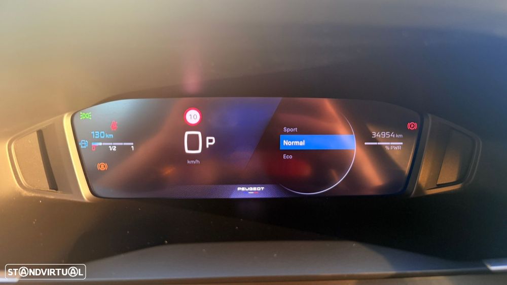 Peugeot 208 1.2 Hybrid Allure e-DCS6 - 19