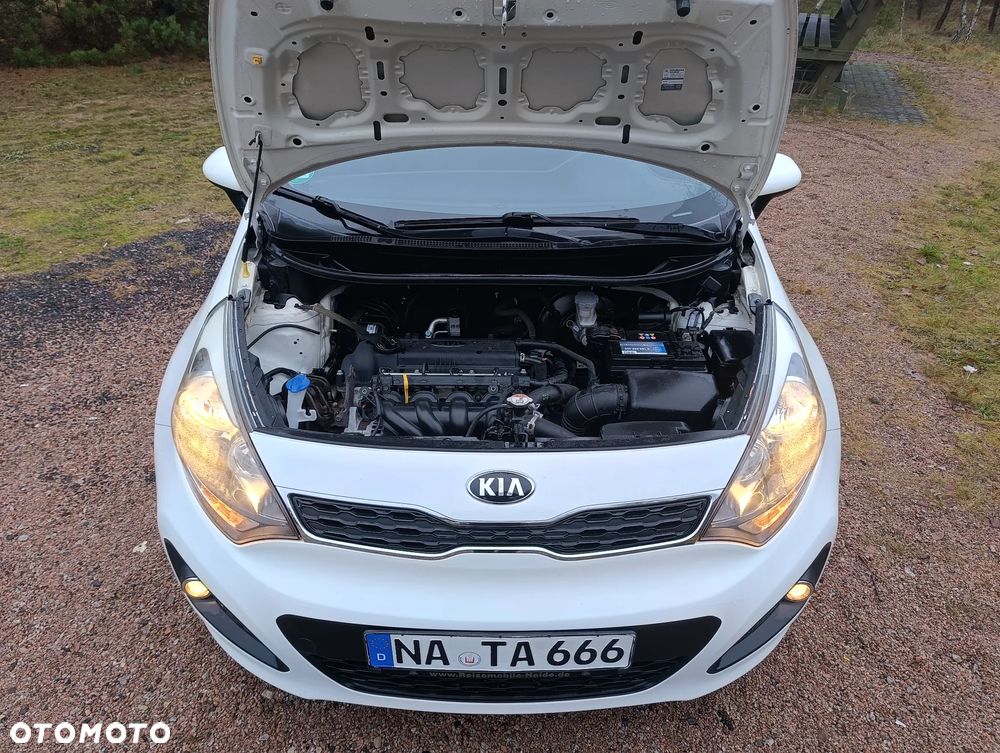 Kia Rio 1.4 Spirit - 10