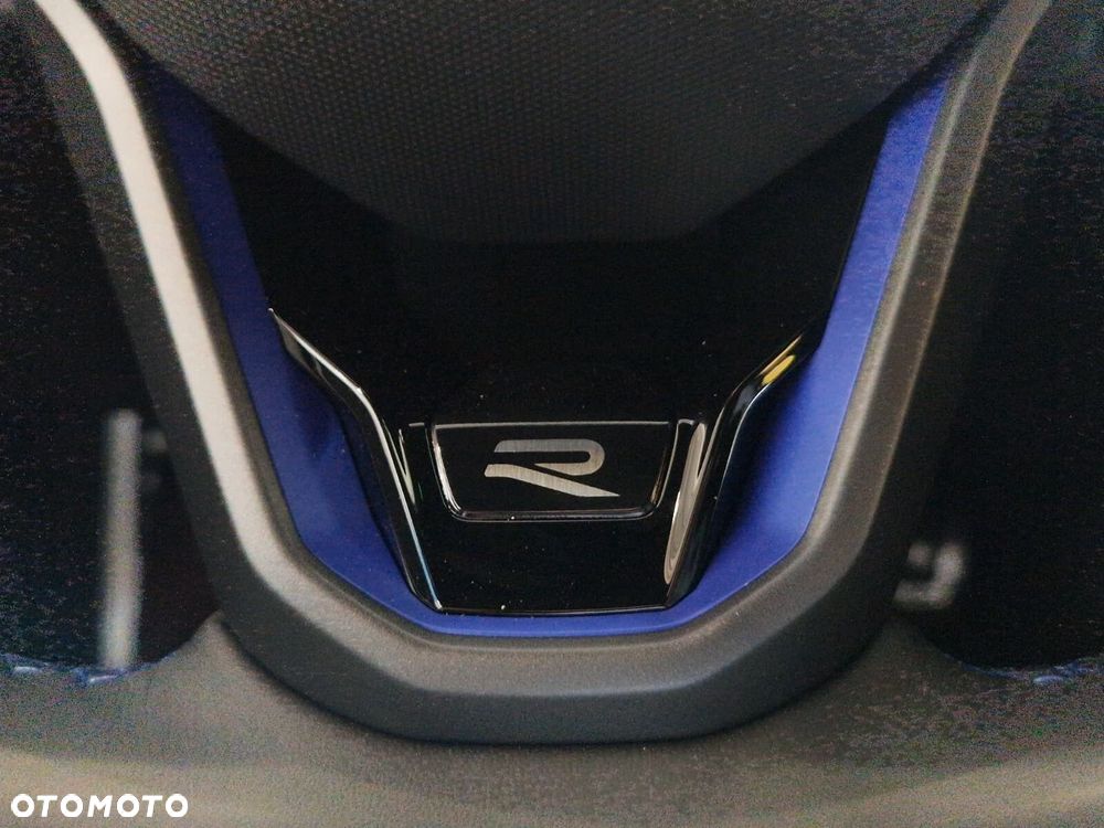 Volkswagen Golf 2.0 TSI 4Motion R DSG - 11