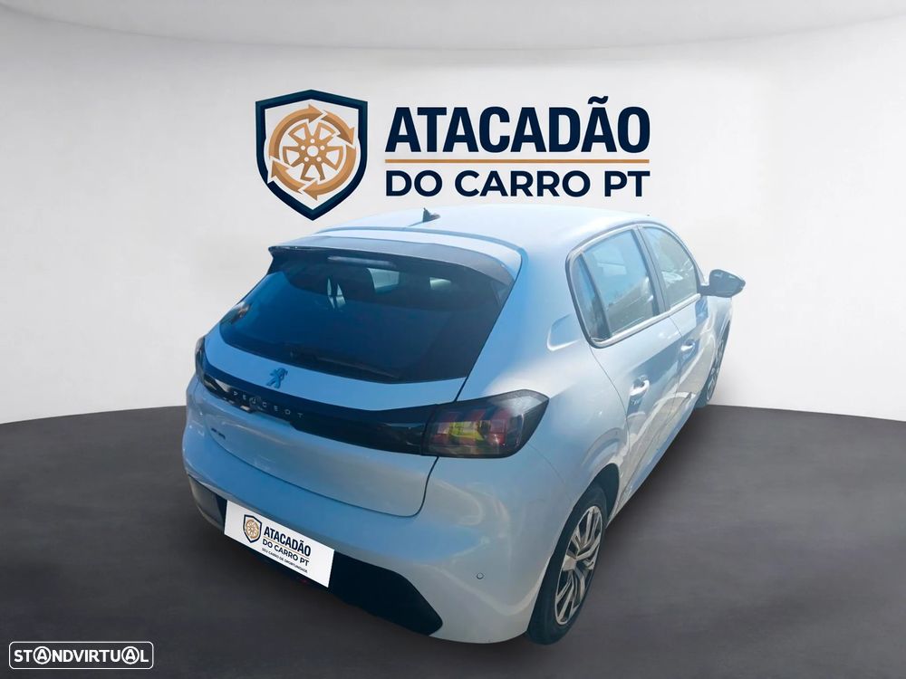 Peugeot 208 - 5