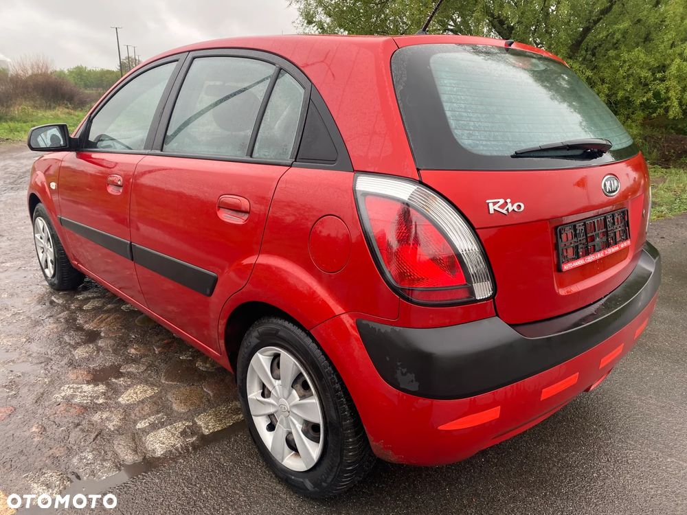 Kia Rio 1.4 EX - 16