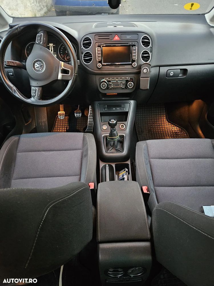 Volkswagen Golf Plus 2.0 TDI DPF Style - 21