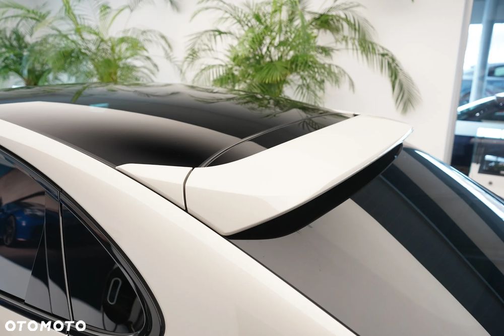 Porsche Cayenne Standard - 32