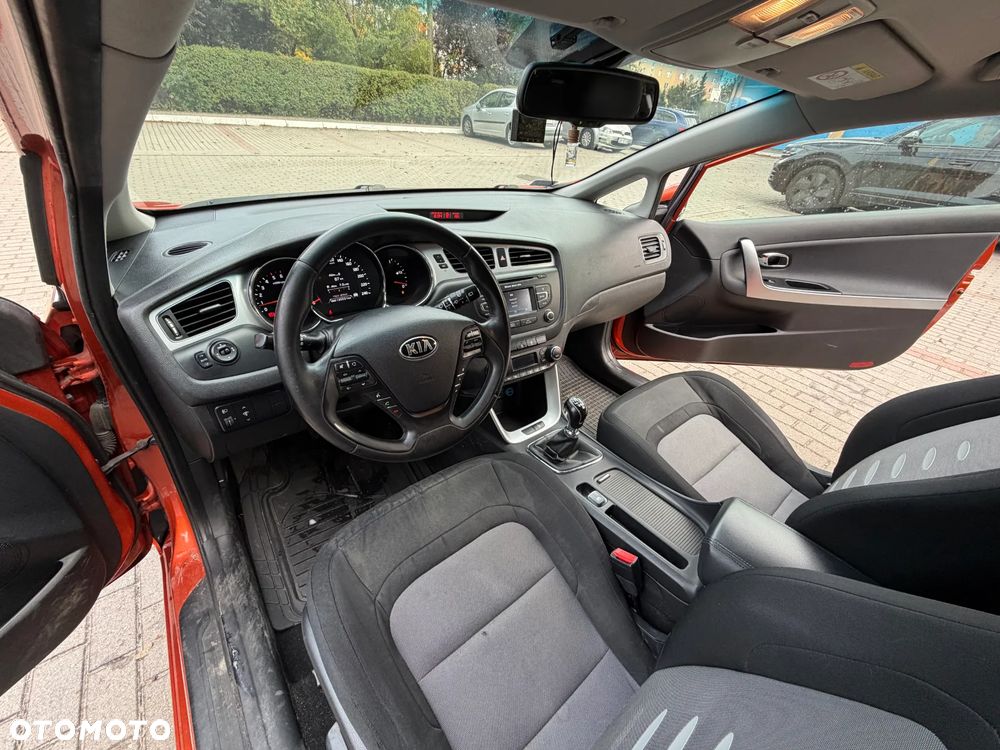 Kia ProCeed - 6