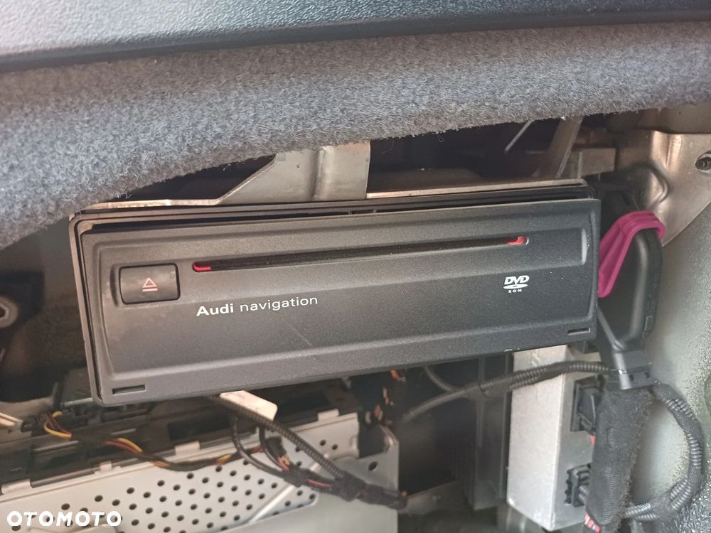 Audi A8 4.2 TDI Quattro - 35