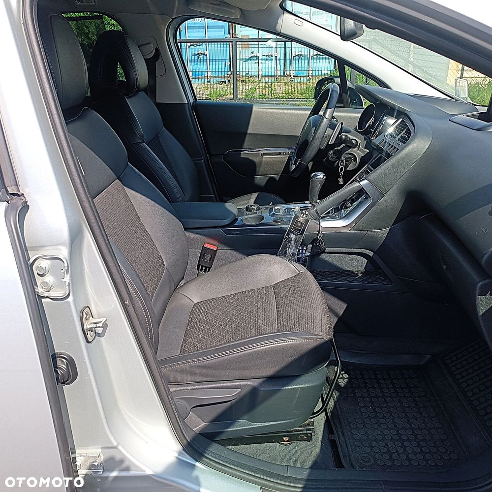 Peugeot 3008 - 12