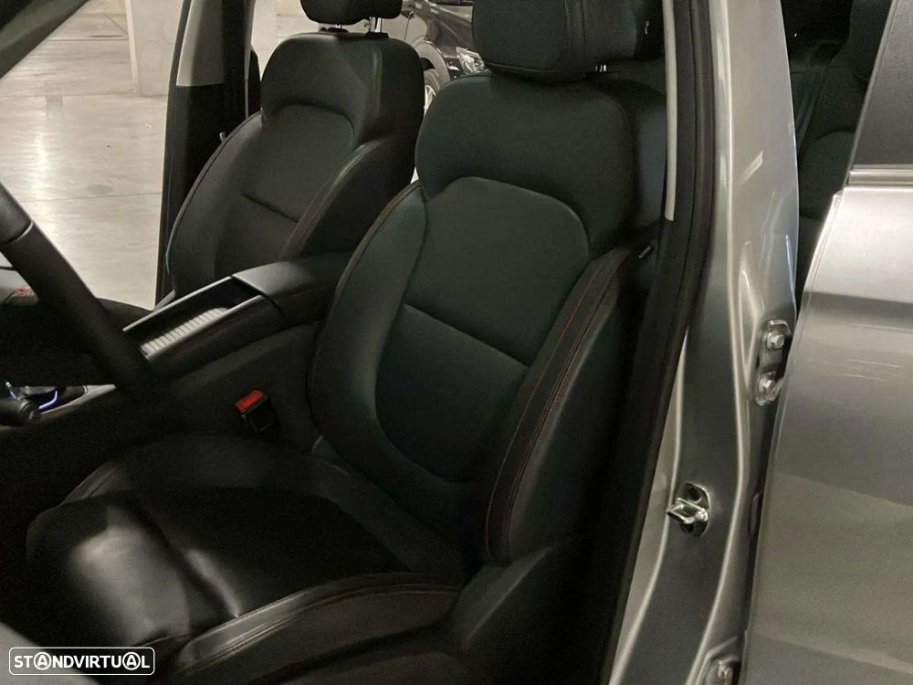 MG ZS - 13