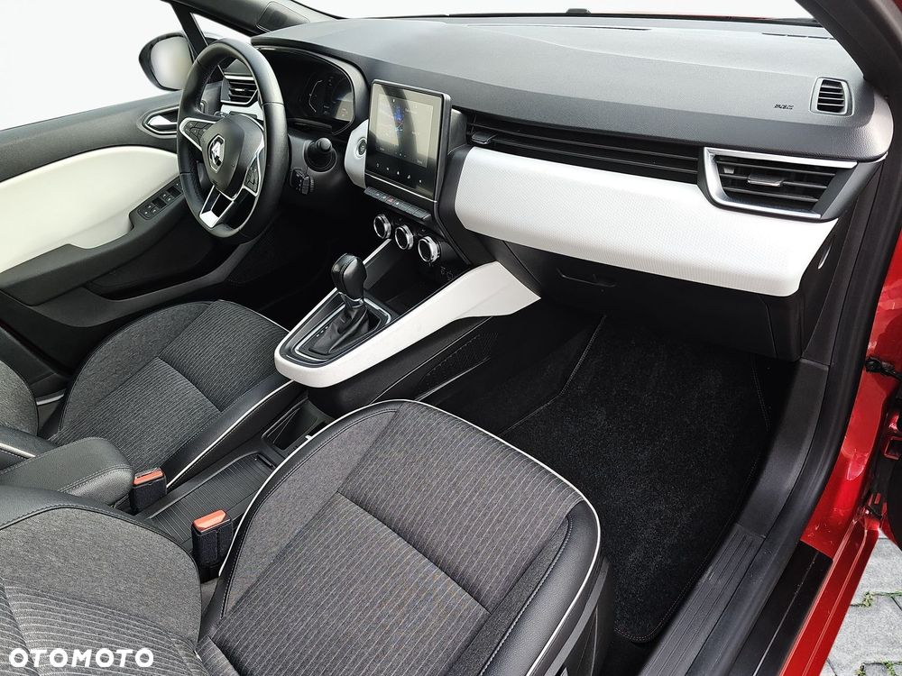 Renault Clio E-TECH 140 INTENS - 16