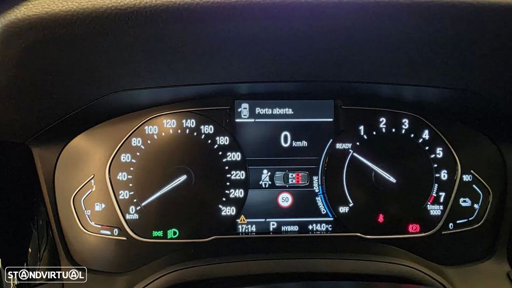 BMW 330 e Touring Corporate Edition Auto - 37