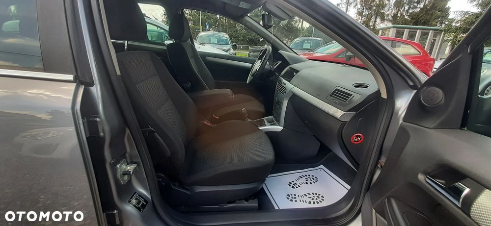 Opel Astra - 38