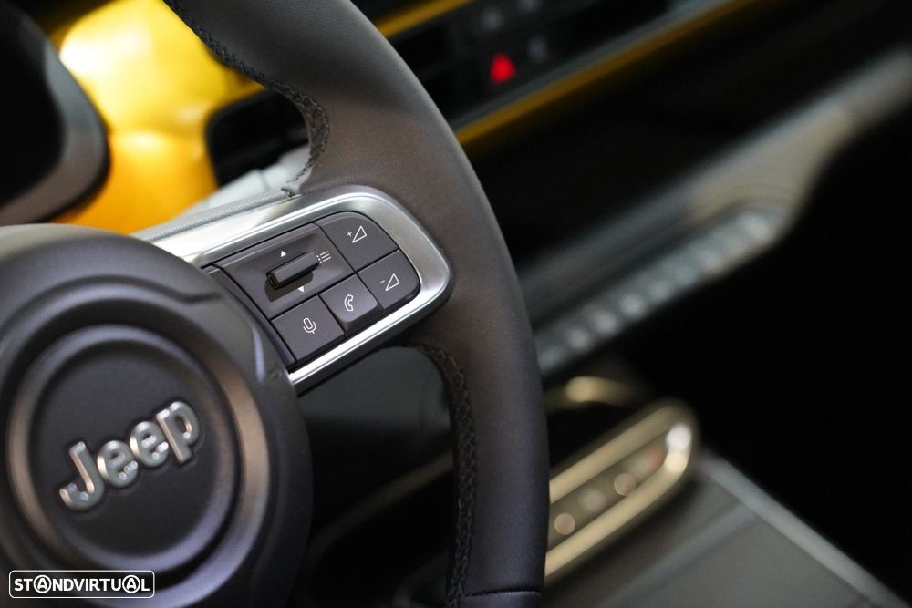 Jeep Avenger 54 kWh Summit - 10