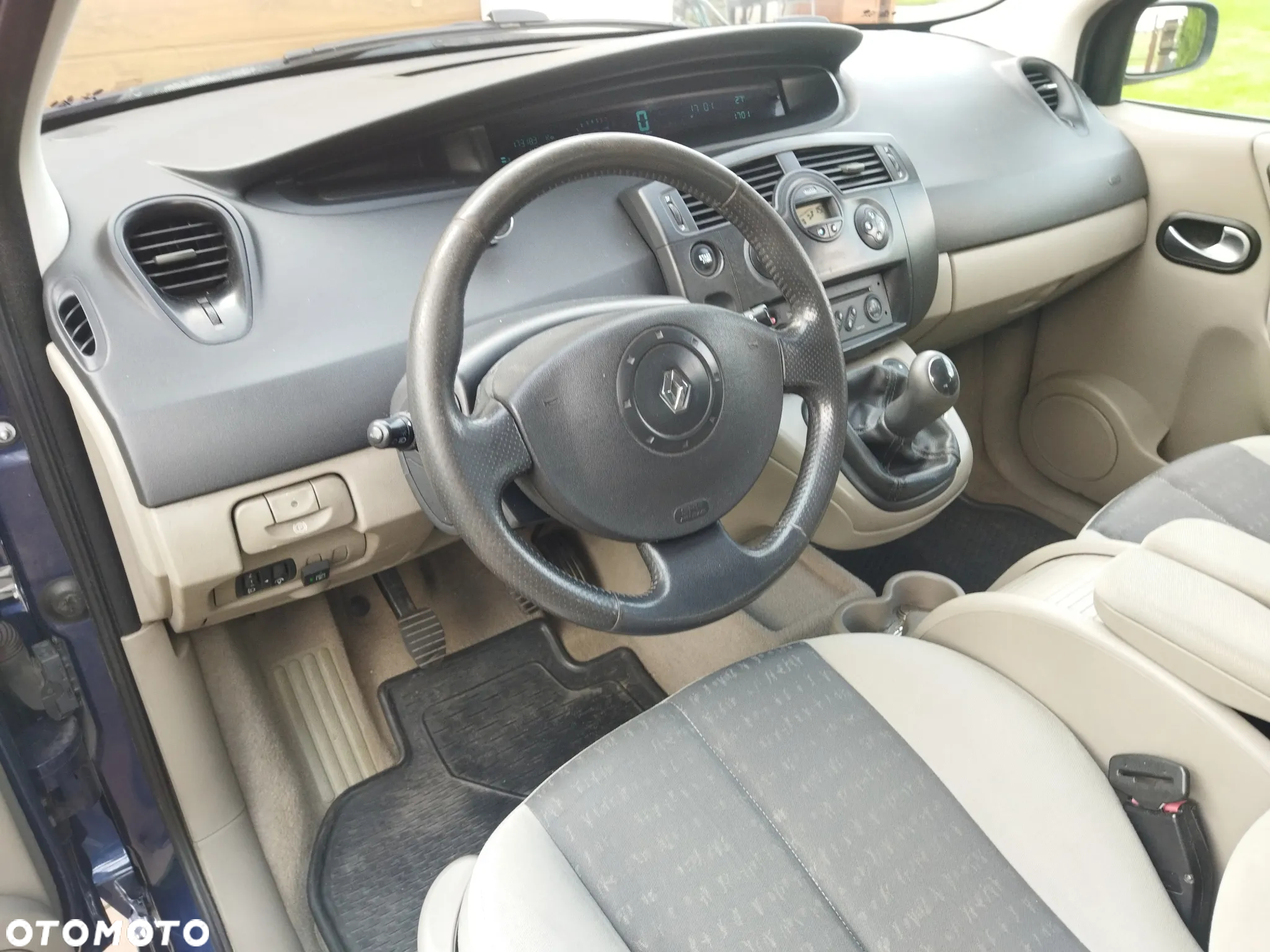 Renault Scenic 1.6 Exception - 10