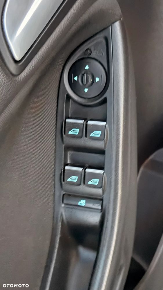 Ford Focus - 18