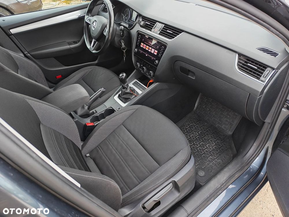 Skoda Octavia - 12