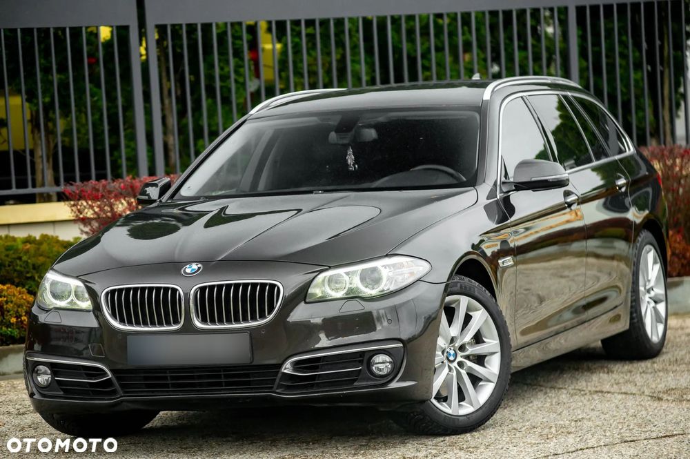 BMW Seria 5 530d Sport-Aut Luxury Line - 2