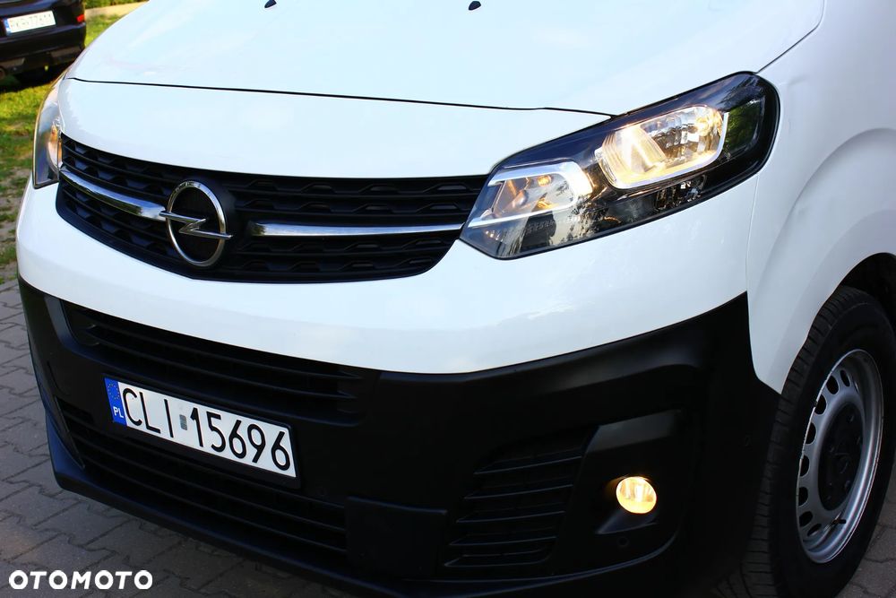 Opel VIVARO 2.0 CDTI LONG DŁUGI 3 OSOBOWY AUTOMAT 8 BIEGOWY NAVIGACJA KAMERA - 10