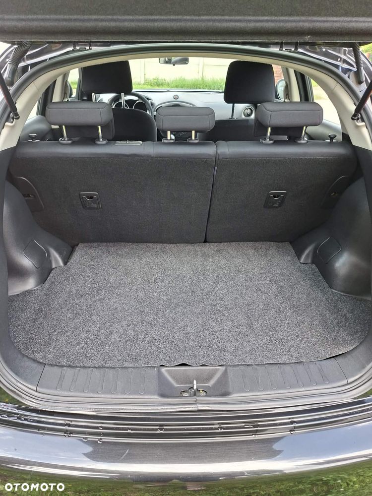Nissan Juke 1.6 Visia - 10