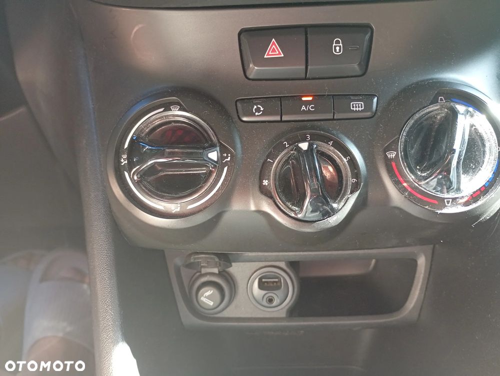 Peugeot 2008 - 37