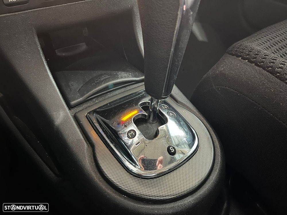 Citroën C4 1.6 HDi Exclusive Airdream - 16