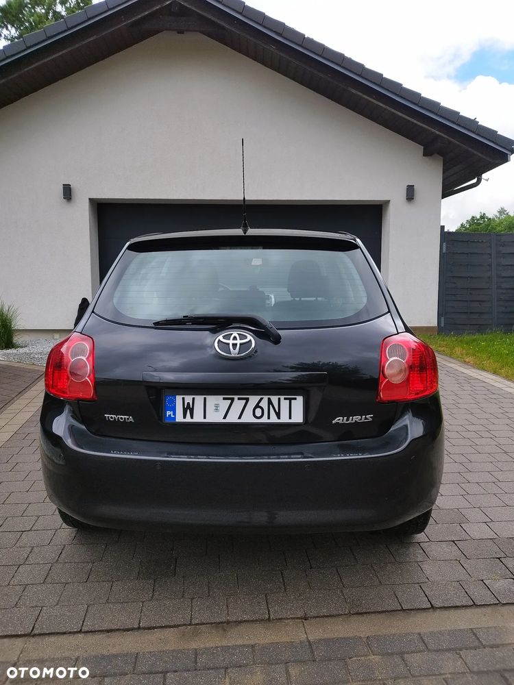 Toyota Auris - 5
