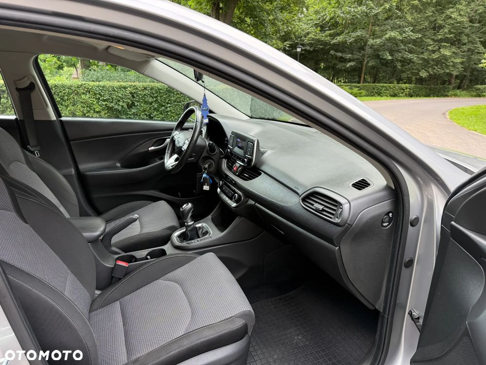 Hyundai i30 1.5 DPI Modern - 18