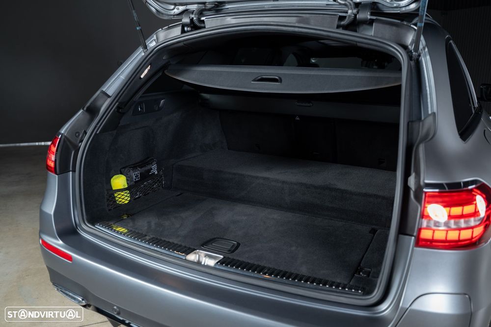 Mercedes-Benz E 300 - 50