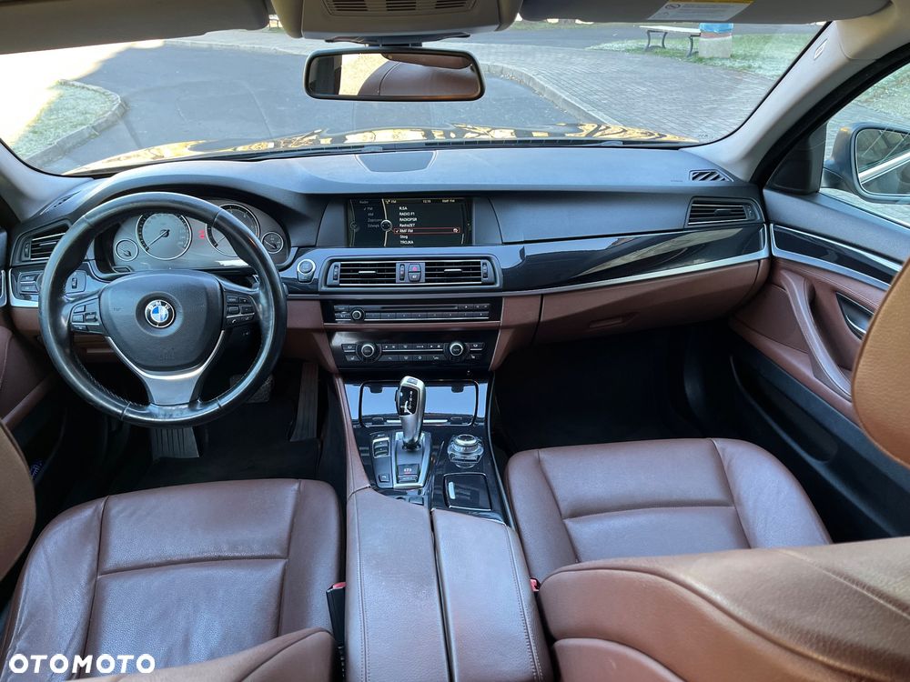BMW Seria 5 520d - 15