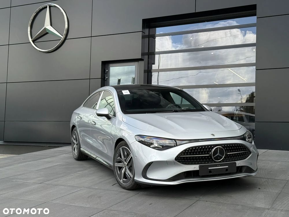 Mercedes-Benz CLA - 2