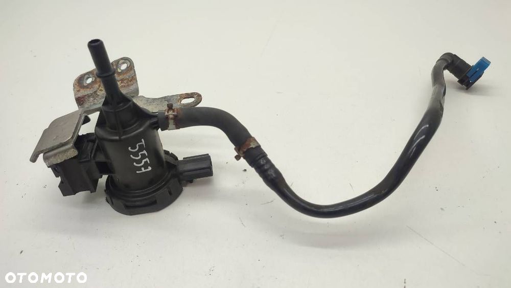 ZAWÓR PODCIŚNIENIA 149304GD0A TURBINY 2.0 T TURBO INFINITI Q50 - 1