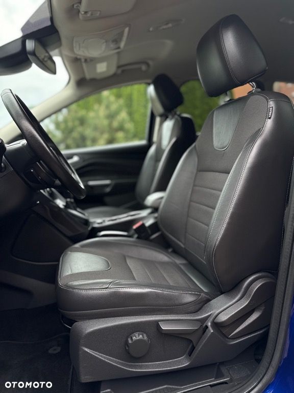 Ford Kuga 2.0 TDCi 4x4 Titanium - 30