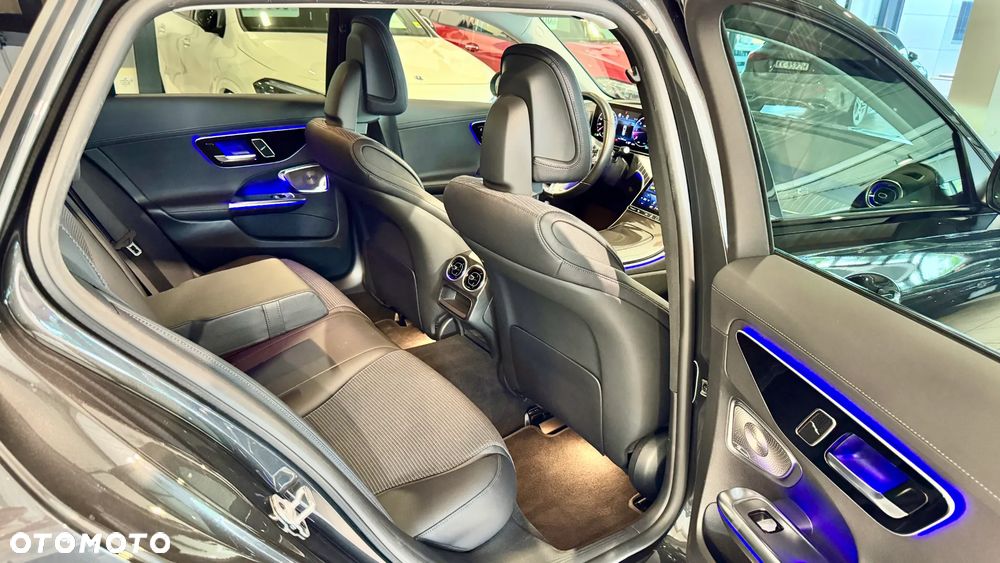 Mercedes-Benz Klasa C 220 d mHEV 4-Matic All-Terrain Avantgarde - 28