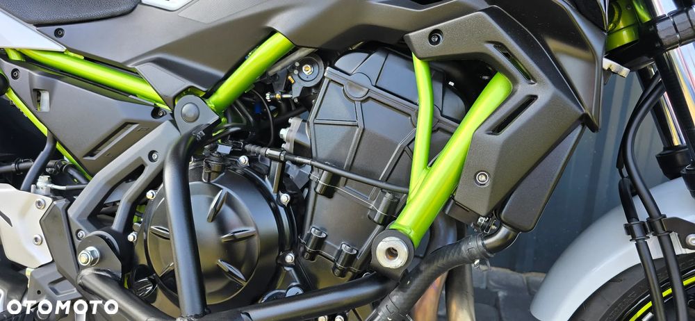 Kawasaki Z 650 - 16