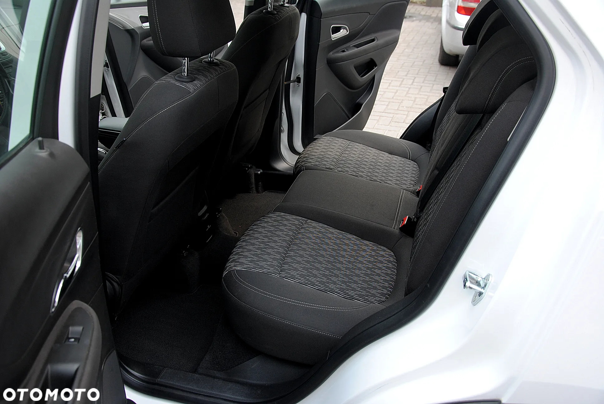 Opel Mokka 1.4 Turbo ecoFLEX Start/Stop Color Edition - 9