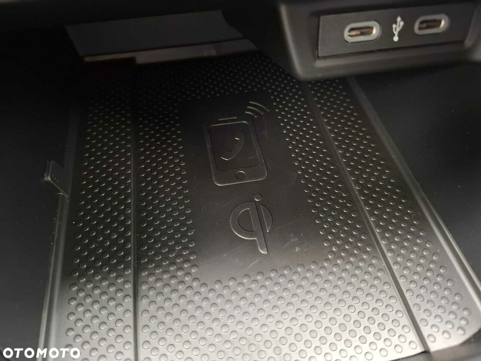Volkswagen Taigo 1.0 TSI Special Edition - 24